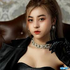 Stream Vương Vấn Remix