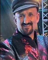 Cuando visto con diseños de, "Lorena Cordero Couture" ,  @lorenacorderocoutureofficial