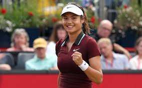 Emma Raducanu beats Rebecca Sramkova to get to Queen’s quarter-finals