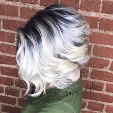 Black And White Hair Color Short Hair Beauty Feature Page Founder 1000orbust Social Media Consultant Beauty Editor And Writer Profile Pic Hair Styles Blonde Hair With Roots Short Hair Styles