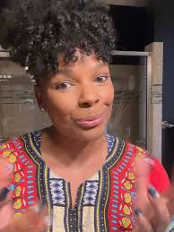 Syleena Johnson (Official) is in Roswell, GA.