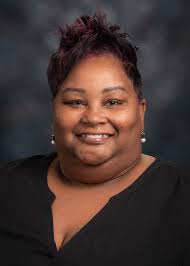 Yolanda Thompson's Instagram, Twitter & Facebook