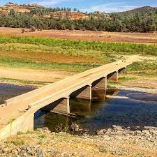 old salmon falls bridge exposed by drought stricken folsom