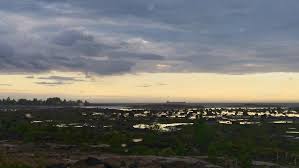 Percee De Soleil Sur La Baie De Port Cartier Portcartier Cotenord Bateau Mer Fleuve Nofilter Sunset Northshore Ship