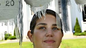 COVID online support groups help families work through grief, pain