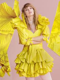 They say casual is the key, and taylor swift has rightly proved that. For Taylor Swift Pop Is Personal