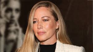 Kendra Wilkinson Details Hitting 'Rock Bottom' and Going Into 'Psychosis'  After Hospitalization
