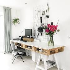 Love This Extra Long Desk Look To Maximize Productivity Apartment Decorating On A Budget Home Office Design Home Decor