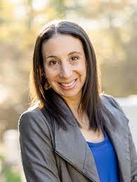 Andrea Engelsberg's Instagram, Twitter & Facebook