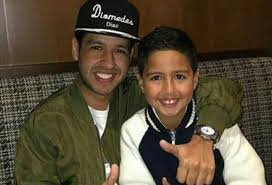 5de par en par (armando arredondo) martin elias diaz4:18. La Cancion Que Compuso Hijo De Martin Elias Por El Cumpleanos De Su Padre La Fm