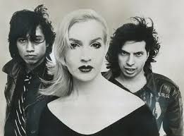 Cutting off family and friends, punk band singer Jennifer Anderson, 54,  died alone