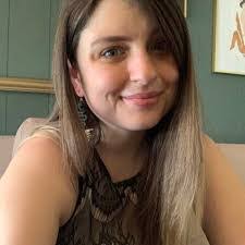 Vanessa Bruce's Instagram, Twitter & Facebook