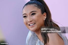 Ashley Bauer's Instagram, Twitter & Facebook