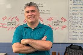 Educador do Ano: “Um bom raciocínio matemático também é uma forma de  empoderamento”