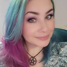 Went to see Don Broco in Nottingham, gig was ruined by people filming the  entire gig! Sad times