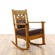 This Mission Style Rocking Chair Is Featured In A Solid Wood With A Rustic Oak Finish This Craftsman R Rocking Chair Rocking Chairs For Sale Vintage Furniture