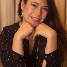 Mi hija de 14 años ha estado depresiva, duerme mucho y no quiere salir de  la casa. Descubrí que estaba