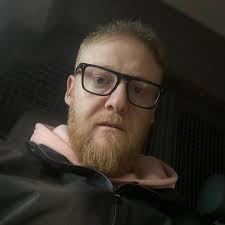 My first yoga pose of the year was inspired by cats. 😊😄😺😺  #legbehindhead #yogapose