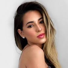 Contact Amanda Guida