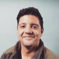 Kerry Broderick's Instagram, Twitter & Facebook