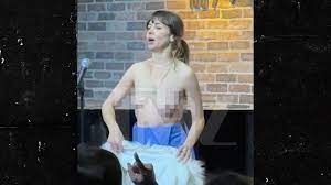 Comedian Natasha Leggero Exposes Boobs During L.A. Comedy Act
