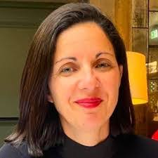 Kimberly Ballou's Instagram, Twitter & Facebook