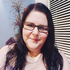 Rachel Robb's Instagram, Twitter & Facebook