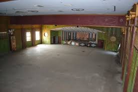 Homebush Cinema Niterider Theatre Restaurant Midnight Star Reception Centre Derelict Homebush Nsw Built As The Homebush Cinema Pretty Places Derelict Refit