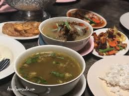 Tak heran jika sup ayam telah digunakan lama untuk mengobati flu ringan. Makan Malam Jb Di Restoran Sup Tulang Zz Johor Bahru