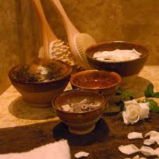 Epingle Par Wissal Snoussi Sur Decoration Salle De Bain En 2020 Deco Salon Marocain Hammam Hammam Marocain