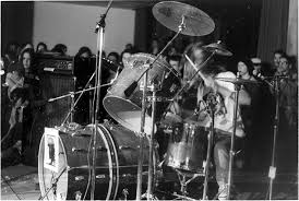 Dave grohl foo fighters drums music wall print poster us. Dave Grohl S Snare