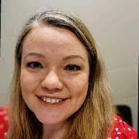 Kimberley Hensley's Instagram, Twitter & Facebook