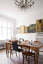 Tulip table replicas & tulip style chairs | eero saarinen. 25 Ways To Match An Antique Table And Modern Chairs Digsdigs