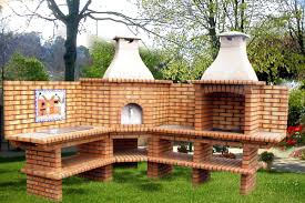 Un bon four à pizza à bois c est avant fabricant de four à pizza au bois fours a pain au bois destinés aux particuliers aux pizzerias depuis 1975 c. Cuisine Barbecue D Angle Avec Four A Pizza De Diam Tre Cm Con Four A Bois Exterieur Portugais E Four A Bois Exterieur Barbecue Exterieur En Pierre Four A Bois