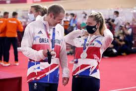 She is the inaugural olympic champion in both events. Opnsykkymebpdm