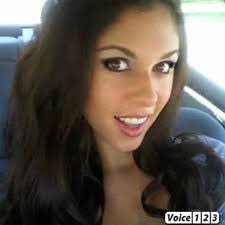 Danielle Mccrimmon's Instagram, Twitter & Facebook