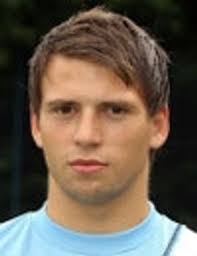 Jonathan Thiele's Instagram, Twitter & Facebook