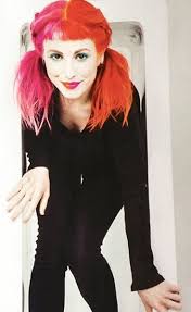 Hayley Williams Paramore Hayley Williams Pink And Orange Hair Paramore Hayley Williams
