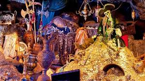Disney Parks Featured Attraction Pirates Of The Caribbean Disneyland The Disinsider