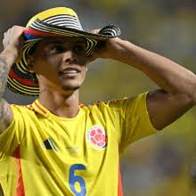 Adrián Parada: ¿quién es su pareja y a qué se dedica?