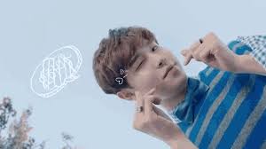 김재환 워너원 밀키스 윙크 GIF