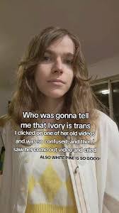 Brianna Ivory's Instagram, Twitter & Facebook