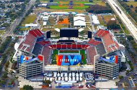 Super bowl 2021 — the 55th super bowl — is happening today. Ej 0nwe5omqu8m