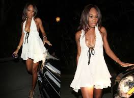Venus williams twerks in a skimpy lace dress as she parties the night away at sister serena's wedding. Venus Williams I Ll Wear Whatever Serena Wants Me To For Her Wedding