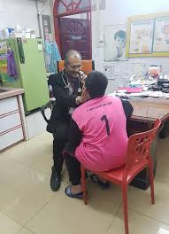 Sifat antibakteria vanila sakit tekak ia juga membantu menghilangkan jangkitan atau penyakit yang menyebabkan gejala ini semasa meringankan. Doktor Ini Jelaskan Kenapa Makan Aiskrim Vanila Ubati Tonsil Bengkak Tu Mengarut