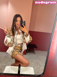 Ashley St Clair  ashleysinclair0  ashstclair  sexlaptop  stclairashley  Гола изтичане OnlyFans снимка 27 - Nudogram v2.1