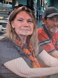 What are the best streets in Safety Harbor for Christmas lights?