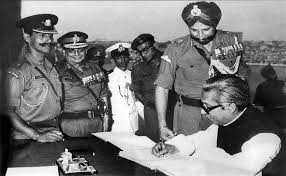 মুক্তিযুদ্ধে অবদান রাখায় ভারত, রাশিয়ার ৩১ যোদ্ধাকে সংবর্ধনা | Dhaka  Tribune Bangla