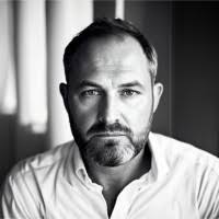 60+ perfiles de «Downes»