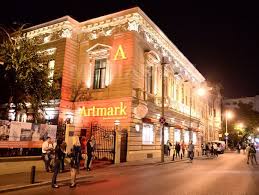 Publicat pe 9 mai 2019 în o incursiune inedită în istorie! PremierÄ La Noaptea Muzeelor 2019 Un Partid Politic ParticipÄ Cu O ExpoziÅ£ie Care Doreste SÄ Te ConvingÄ SÄ Votezi In 26 Mai